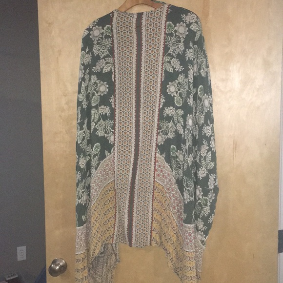 Patterned Cardigan - Picture 3 of 3